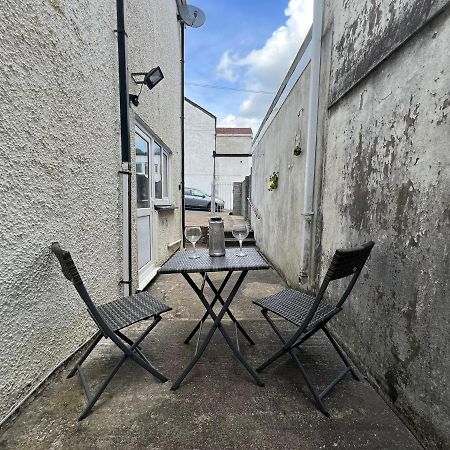 Dream Weaver Apartment Swansea Extérieur photo