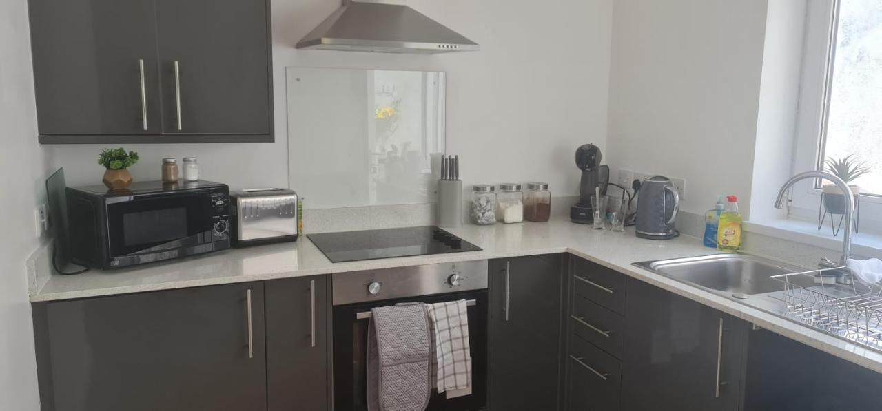 Dream Weaver Apartment Swansea Extérieur photo
