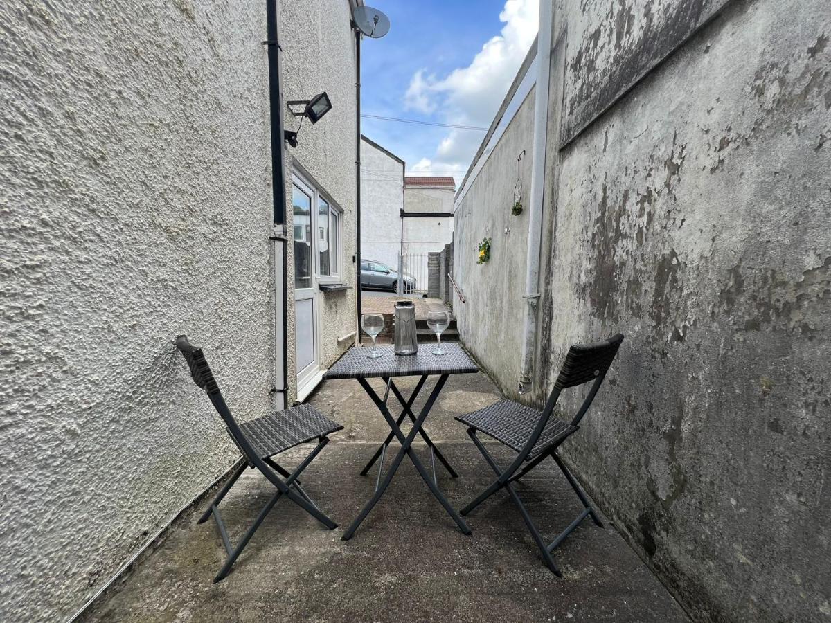 Dream Weaver Apartment Swansea Extérieur photo